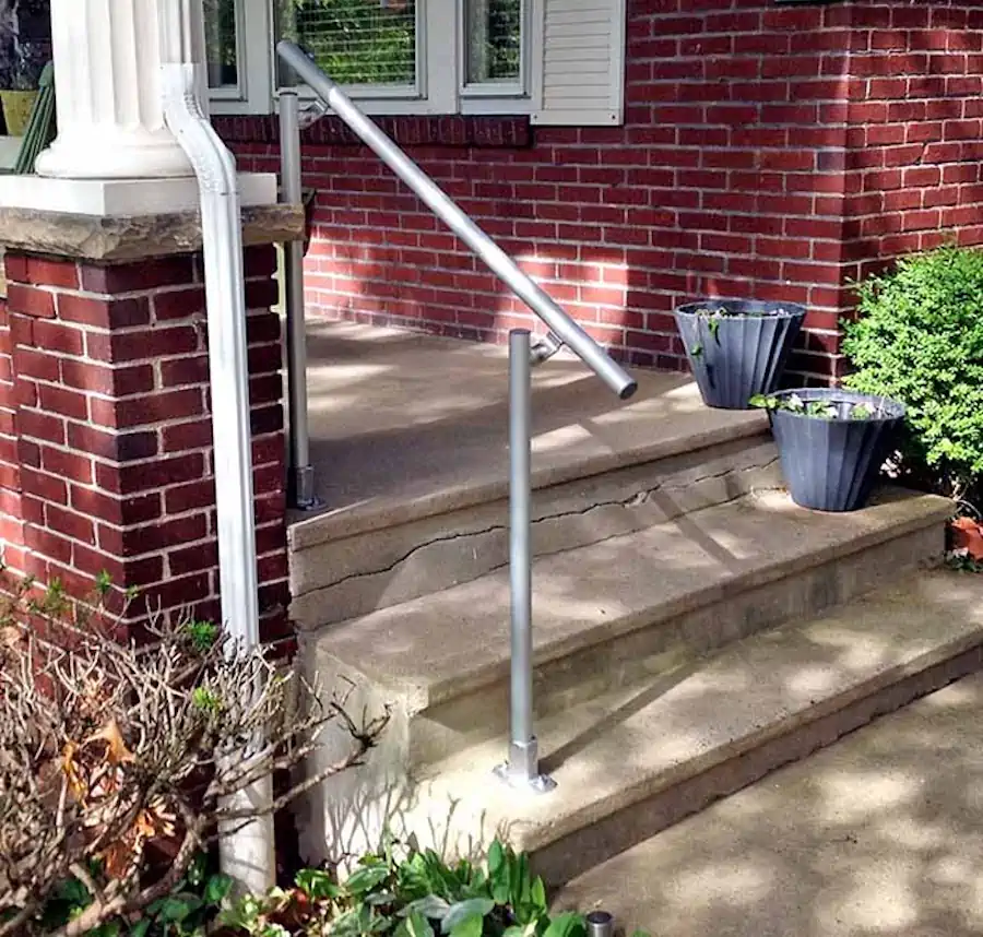13 Diy Outdoor Stair Railing Ideas Simplified Building - How To Attach Wood Railing Brick Wall