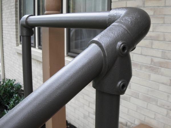 Sturdy Handrail for Senior Access
